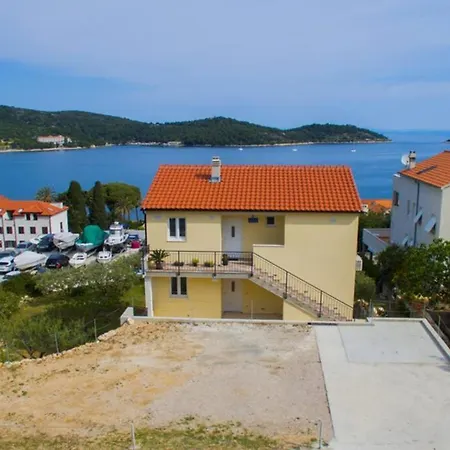 A Lovely And Cozy With A Breathtaking View 2 * Vis