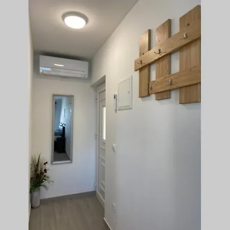 A Lovely And Cozy With A Breathtaking View 2 * Vis